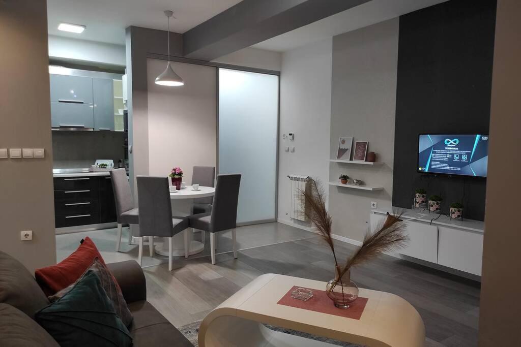 Centar One Apartmant Skopje Exteriér fotografie