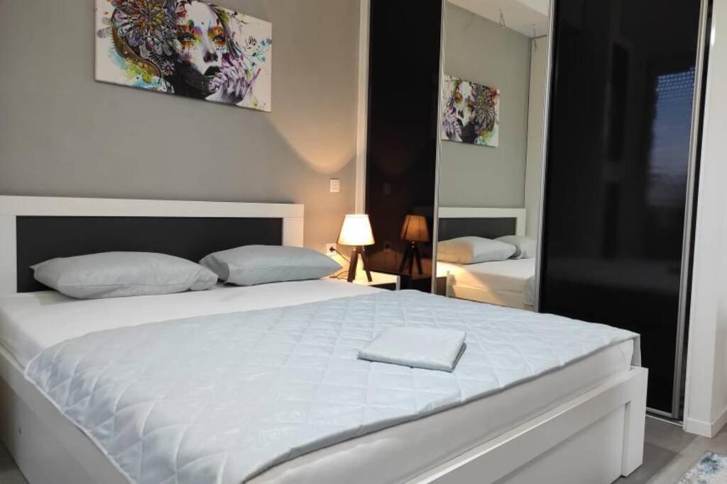 Centar One Apartmant Skopje Exteriér fotografie