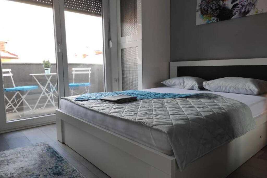 Centar One Apartmant Skopje Exteriér fotografie